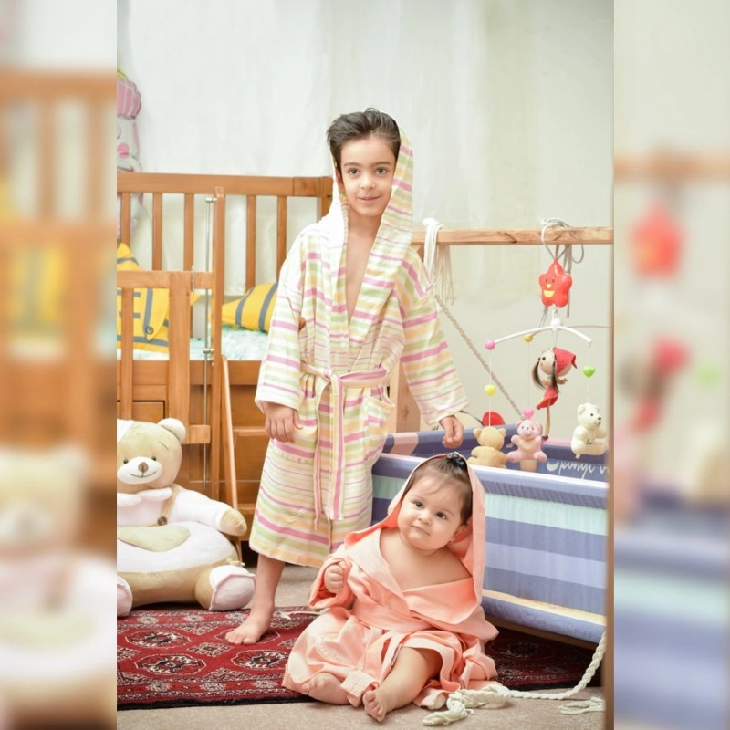 حوله تن پوش کودک سایز 90 یزدی طرح راه راه